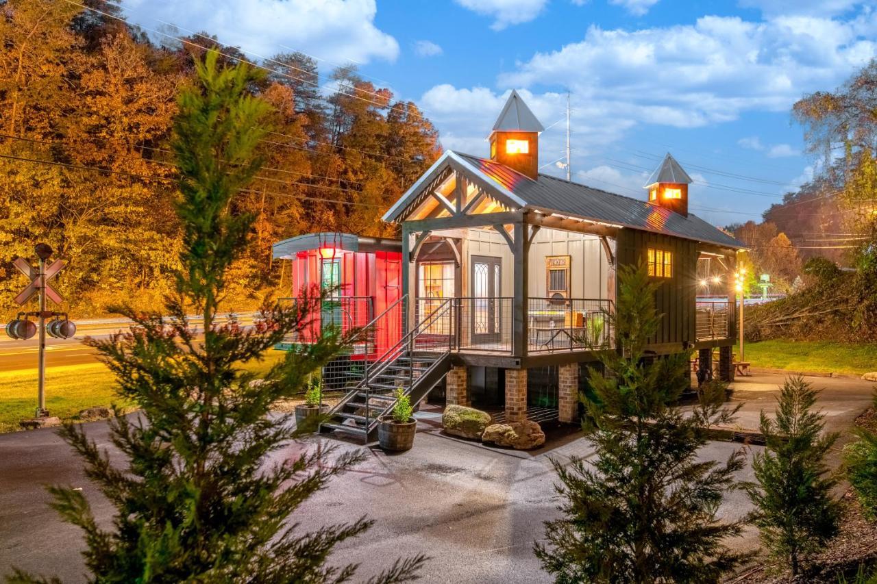 Smoky Mountain Station Villa Pigeon Forge Exterior foto